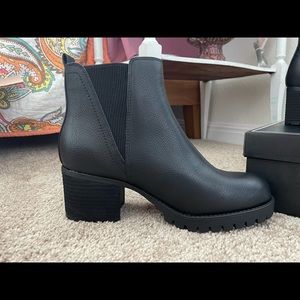 New in box black MIA Boots
